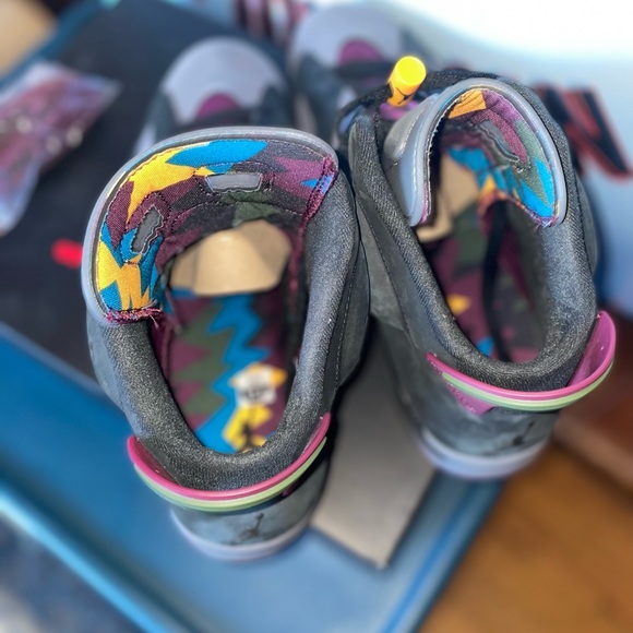 Jordan 6 Retro Bordeaux 2021 - Picture 7 of 8